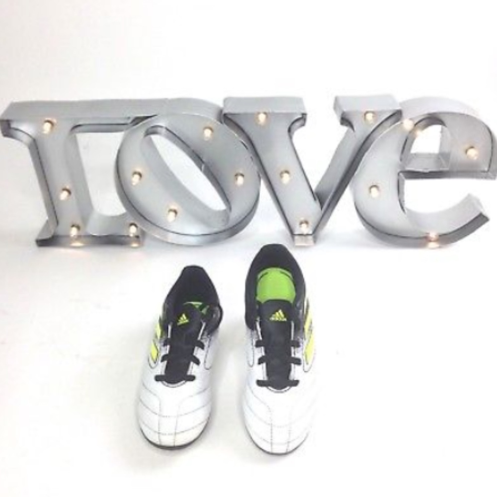 Boys Size 12.5 Adidas Soccer Cleats B-346